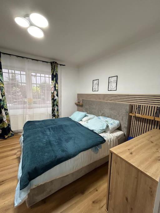 Prazsky S Dobrou Dostupnosti Apartamento *